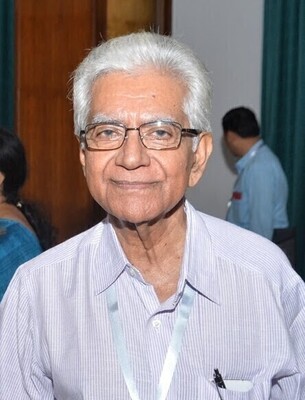 Dr Vijay Nair