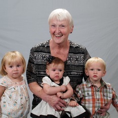 Sept 2009: with great grandchildren Isabella, McKenna, and Joshua