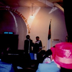 Diamond & Aunti Jo singing and brother Robert D. Taylor Jr on piano
