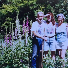 Joan, Ginny and Bob in 1996 in their garden. (don't think this is their garden, when and where did they grow digitalis? i think this is the Dunsmuir City Park.