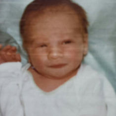 Wade came into this world at 1:00 PM on Aug 21, 1980