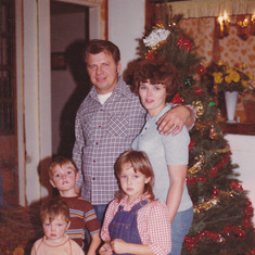 Wally and Margy, with their young family at Xmas,1976 The boys, Jay, Eric and sister LeAnne.