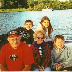Dad,Mom,Derek,Bradley,Ashley on pontoon.jpg