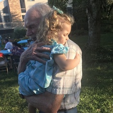 Big Hallie hugs- she sure loved her Papa! ❤️