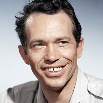 Warren Oates