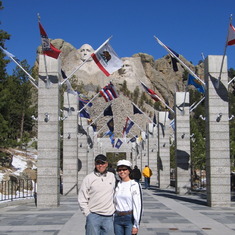 Wayne with sister Rayna at Mt Rushmore