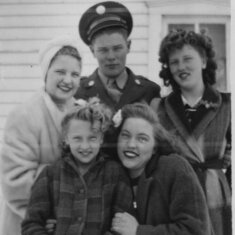 Addy, Wayne, JoAnn, in back with Marian and Millie Walters 1945