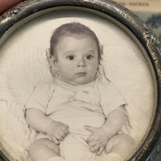 Wayne Lassen baby photo