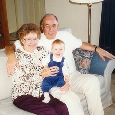 Grandma & Papa with Lauren 1992 (2)