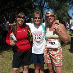 the sisters in Eppies Great Race