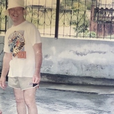 Dad (Shell, Ecuador) May 2000