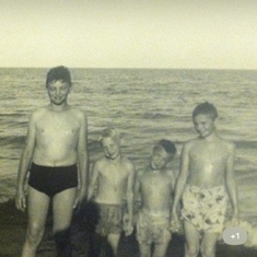 Bathing beauties-Uncle Bill with his little brothers