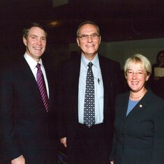 With former Sen. Bill Frist and Sen. Patty Murray