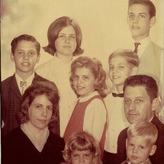 Billy (William Wayne) when we were young is second from the left...His dimples were so precious when he smiled although this photo is too faded to tell.  He was the 4th child of Daddy's and my Dad adored him and Billy adored Daddy.