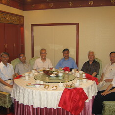 Winston joined his welcome dinner with IHEP research old friends in 2007