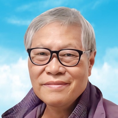 王 權